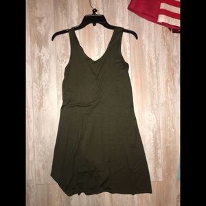 green flowy dress!